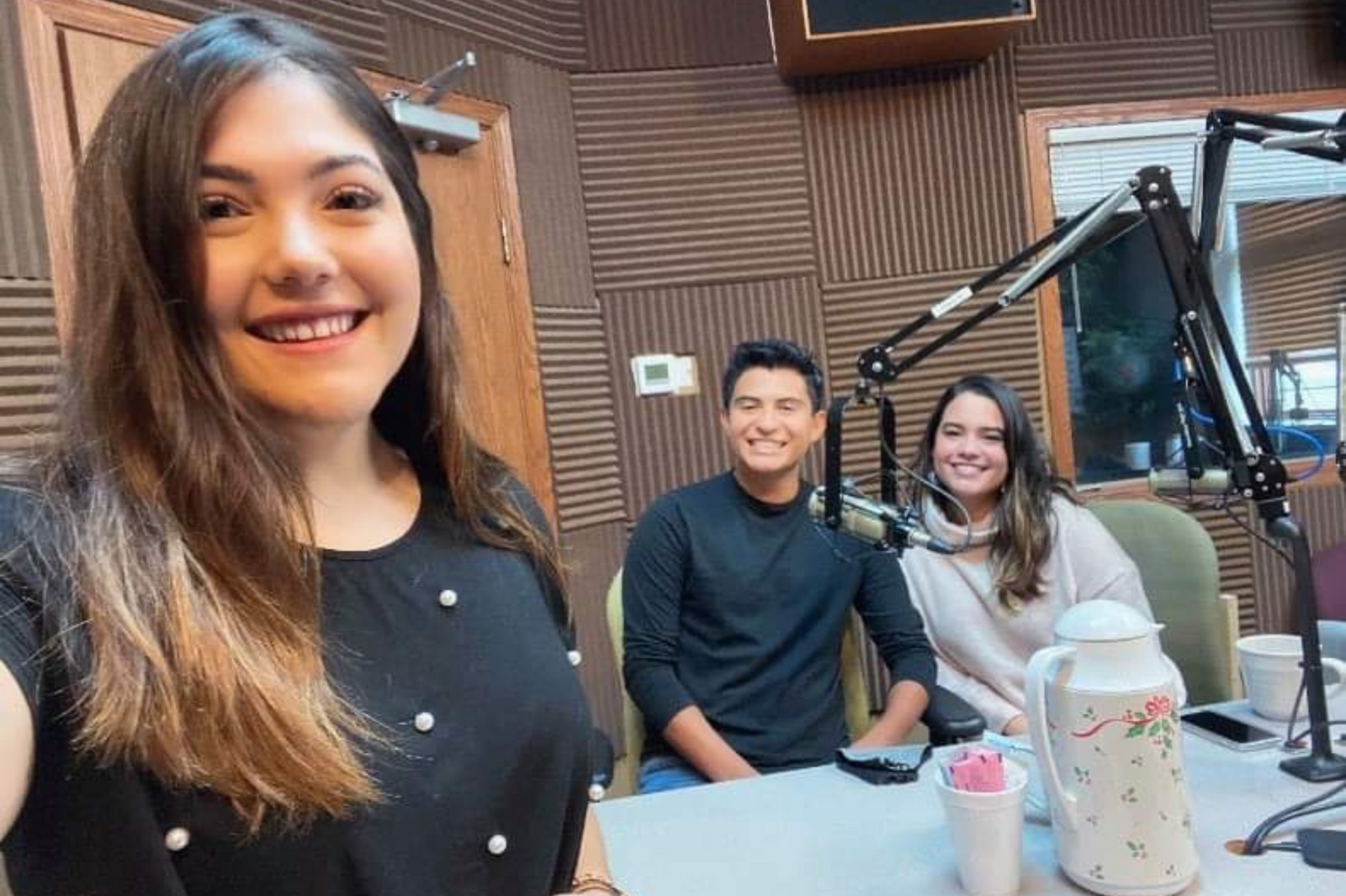 Radio Show with ¡A Toda Voz!